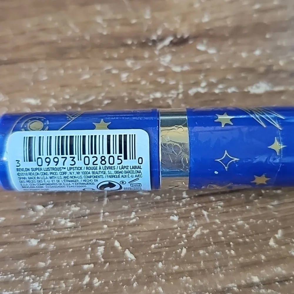 New Revlon Super Lustrous LE Shoot The Moon Lipstick 057 Power Move